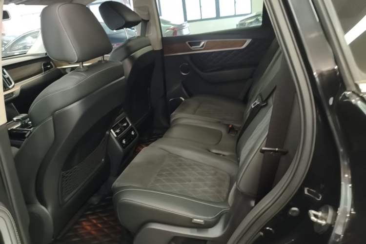 Used Hongqi HS7 2021 2.0T DCT Two-Wheel Drive Smart Connect Flagship Edition Left Rear Seat