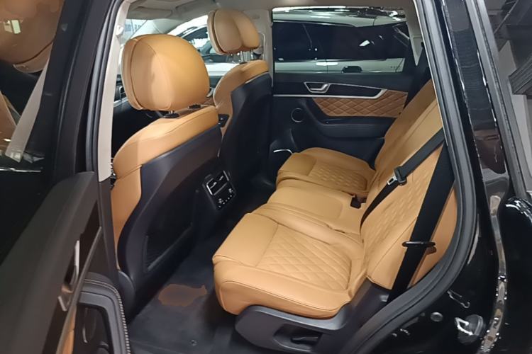 Used Hongqi HS7 2021 3.0T Automatic All-Wheel Drive Smart Connect Flagship Edition Left Rear Seat