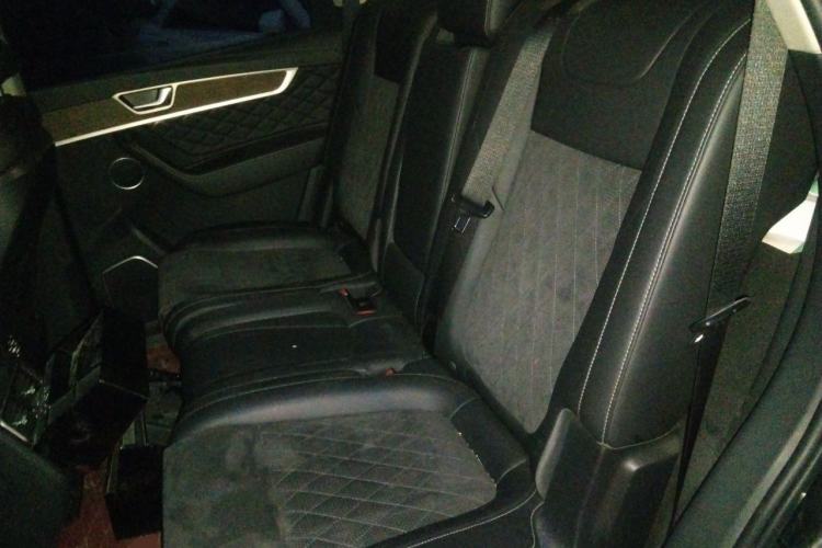 Used Hongqi HS7 2021 2.0T DCT Two-Wheel Drive Smart Connect Flagship Edition Left Rear Seat