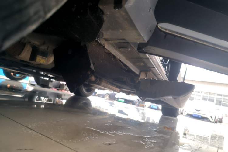 Used Hongqi HS7 2021 3.0T Automatic All-Wheel Drive Smart Connect Flagship Edition Left Side Sill