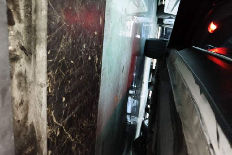 Used Hongqi HS7 2021 2.0T DCT Two-Wheel Drive Smart Connect Flagship Edition Left Side Sill