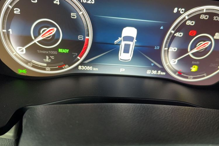 Used Hongqi HS7 2021 2.0T DCT Two-Wheel Drive Smart Connect Flagship Edition Odometer Close Up