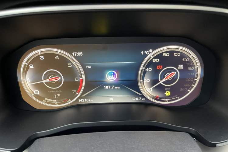 Used Hongqi HS7 2021 3.0T Automatic All-Wheel Drive Smart Connect Flagship Edition Odometer Close Up