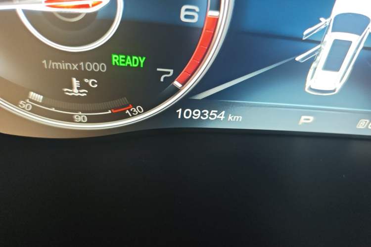 Used Hongqi HS7 2021 2.0T DCT Two-Wheel Drive Smart Connect Flagship Edition Odometer Close Up