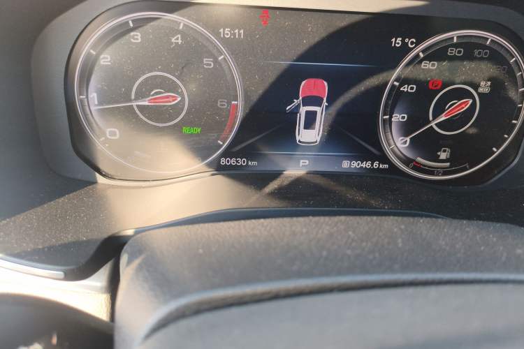 Used Hongqi HS7 2021 2.0T DCT Two-Wheel Drive Smart Connect Flagship Edition Odometer Close Up