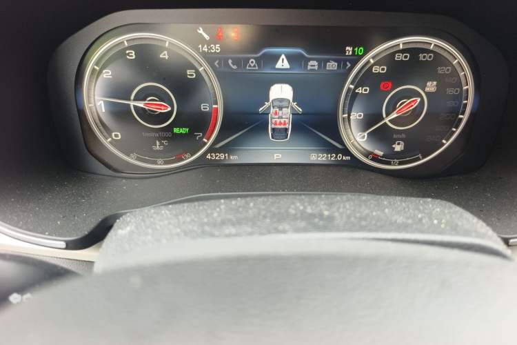 Used Hongqi HS7 2021 2.0T DCT Two-Wheel Drive Smart Connect Flagship Edition Odometer Close Up