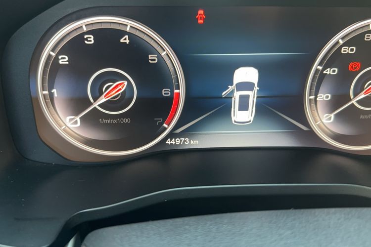 Used Hongqi HS7 2021 2.0T DCT Two-Wheel Drive Smart Connect Flagship Edition Odometer Close Up