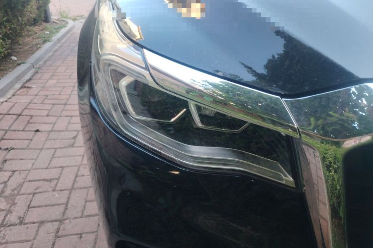 Used Hongqi HS7 2021 3.0T Automatic All-Wheel Drive Smart Connect Flagship Edition Right Front Headlight