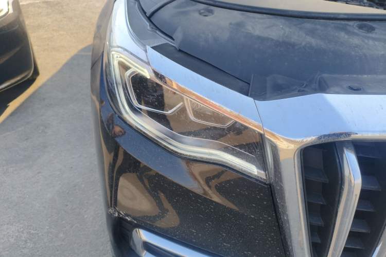Used Hongqi HS7 2021 2.0T DCT Two-Wheel Drive Smart Connect Flagship Edition Right Front Headlight