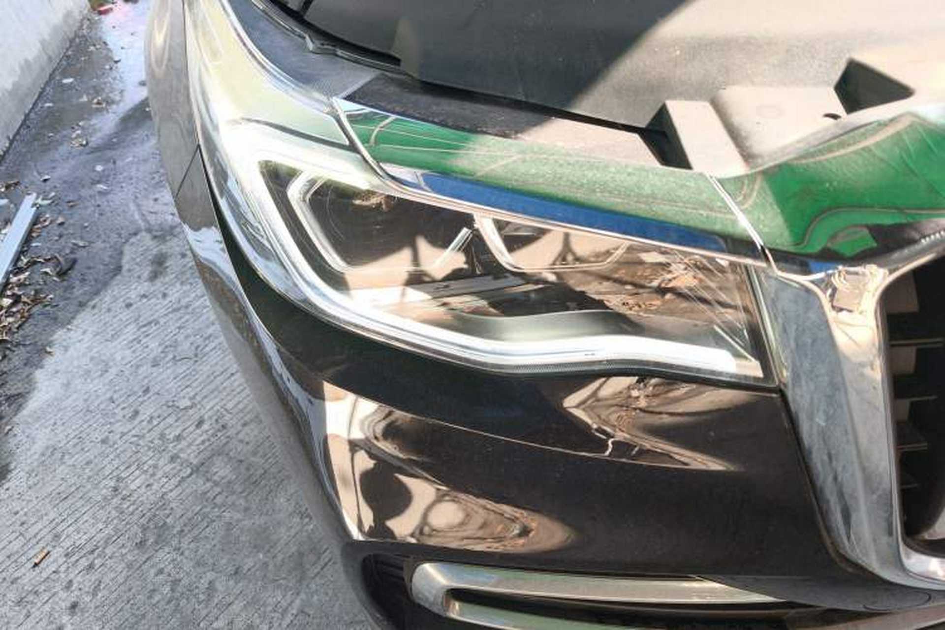 Used Hongqi HS7 2021 3.0T Automatic All-Wheel Drive Smart Connect Flagship Edition Right Front Headlight