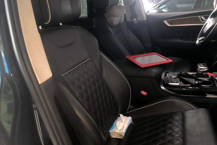 Used Hongqi HS7 2021 3.0T Automatic All-Wheel Drive Smart Connect Flagship Edition Right Front Seat