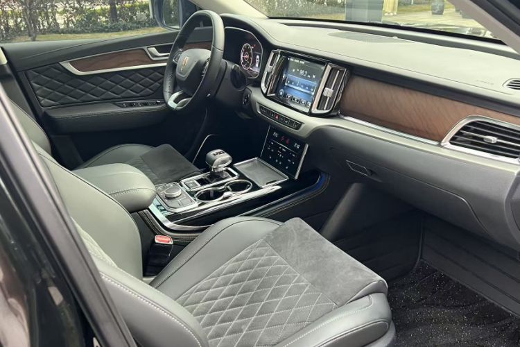 Used Hongqi HS7 2021 2.0T DCT Two-Wheel Drive Smart Connect Flagship Edition Right Front Seat