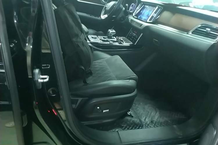Used Hongqi HS7 2021 3.0T Automatic All-Wheel Drive ZhiLian Flagship Edition Right Front Seat