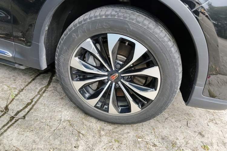 Used Hongqi HS7 2021 3.0T Automatic All-Wheel Drive Smart Connect Flagship Edition Right Front Wheel Hub