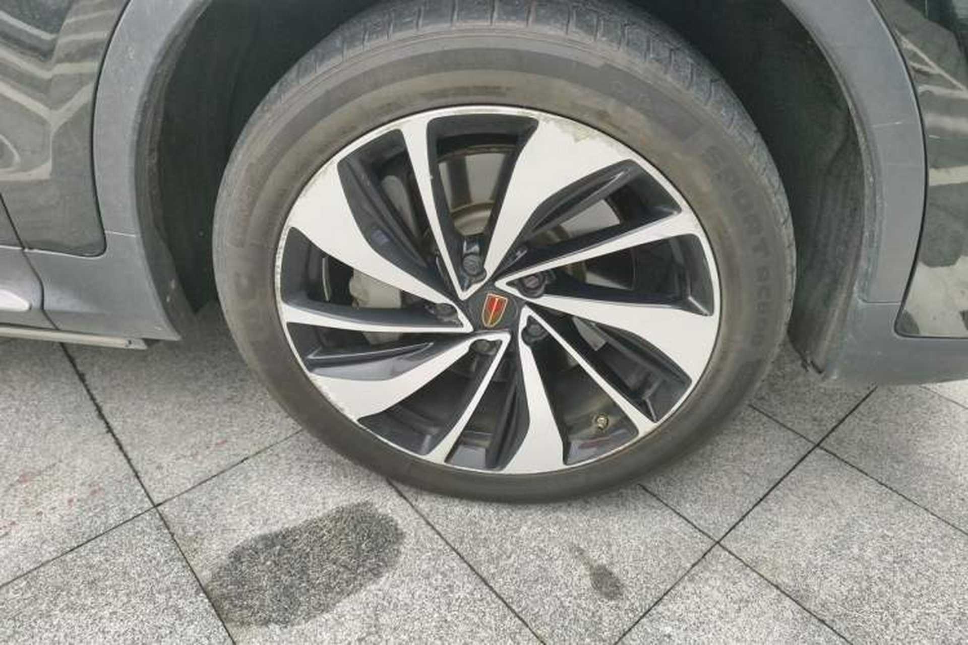 Used Hongqi HS7 2021 2.0T DCT Two-Wheel Drive Smart Connect Flagship Edition Right Front Wheel Hub