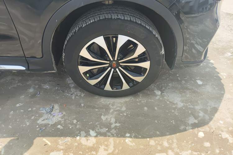 Used Hongqi HS7 2021 2.0T DCT Two-Wheel Drive Smart Connect Flagship Edition Right Front Wheel Hub