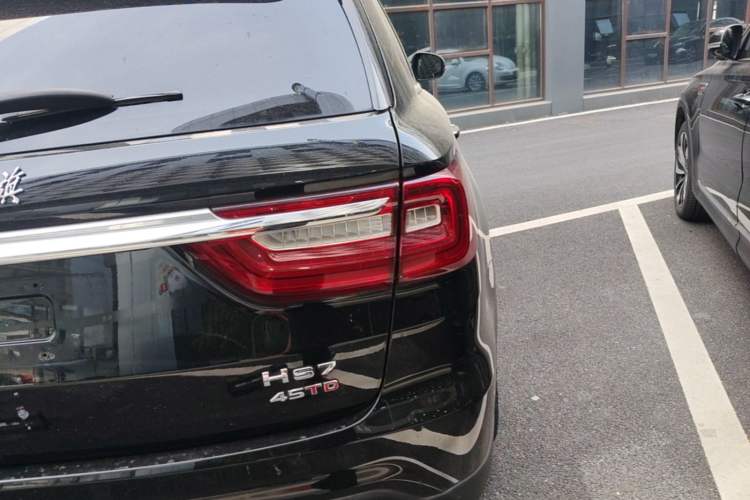 Used Hongqi HS7 2021 2.0T DCT Two-Wheel Drive Smart Connect Flagship Edition Right Rear Taillight