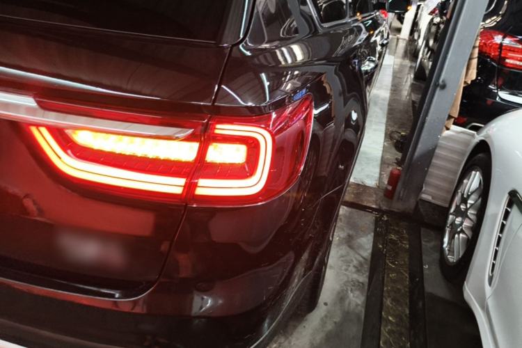Used Hongqi HS7 2021 2.0T DCT Two-Wheel Drive Smart Connect Flagship Edition Right Rear Taillight