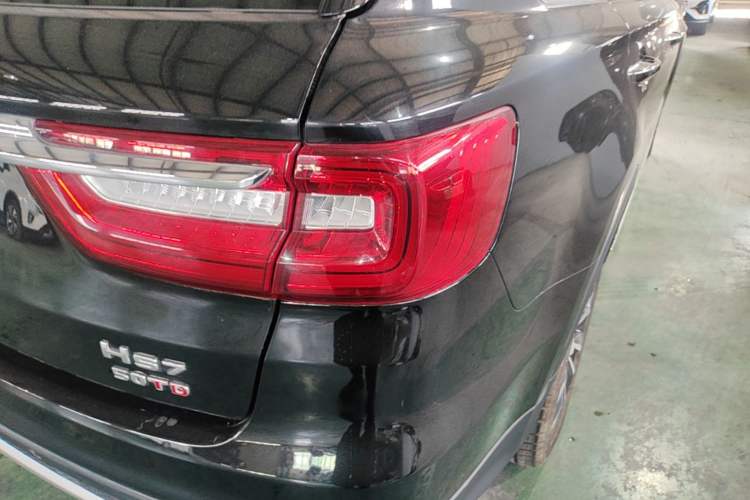 Used Hongqi HS7 2021 3.0T Automatic All-Wheel Drive Smart Connect Flagship Edition Right Rear Taillight