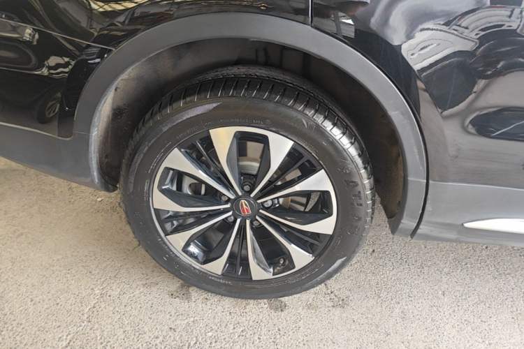 Used Hongqi HS7 2021 3.0T Automatic All-Wheel Drive Smart Connect Flagship Edition Right Rear Wheel Hub