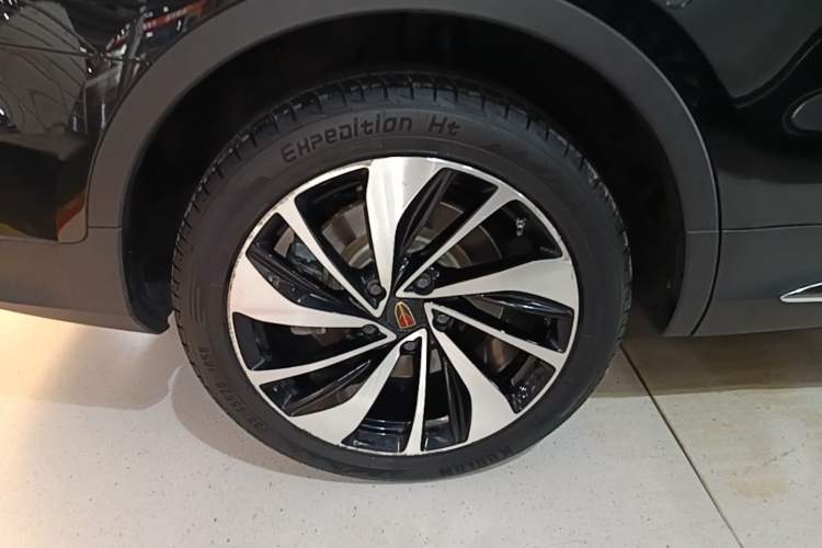 Used Hongqi HS7 2021 3.0T Automatic All-Wheel Drive Smart Connect Flagship Edition Right Rear Wheel Hub