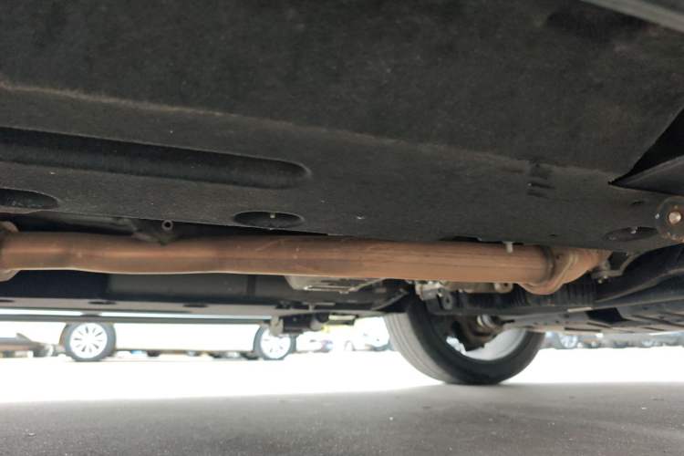 Used Hongqi HS7 2021 2.0T DCT Two-Wheel Drive Smart Connect Flagship Edition Right Side Sill