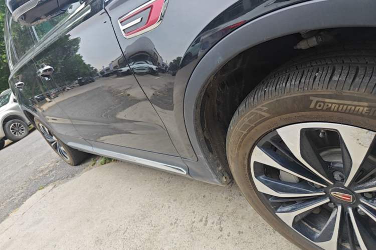 Used Hongqi HS7 2021 3.0T Automatic All-Wheel Drive Smart Connect Flagship Edition Right Side Sill