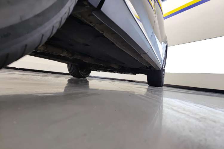 Used Hongqi HS7 2021 2.0T DCT Two-Wheel Drive Smart Connect Flagship Edition Right Side Sill