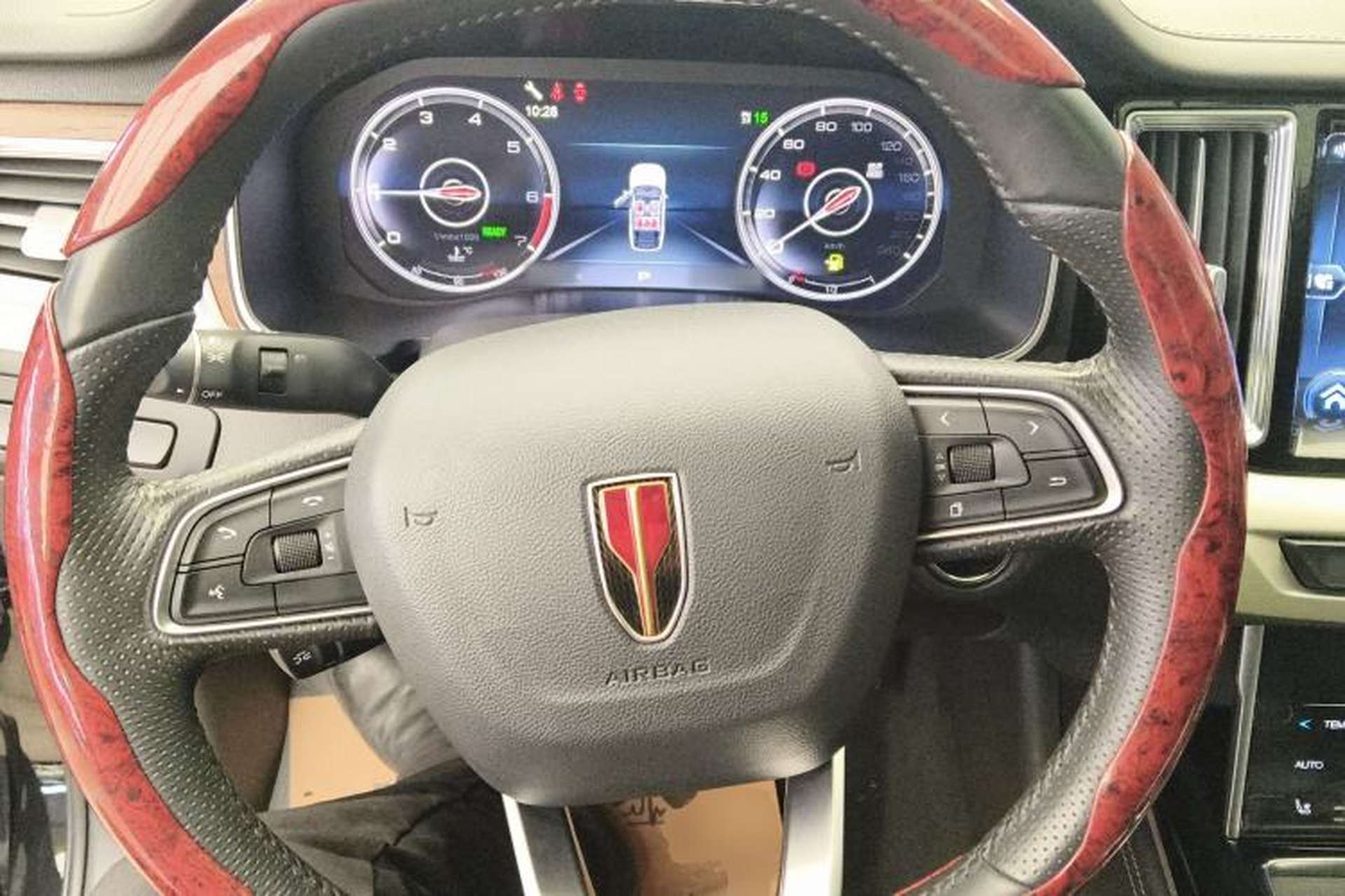 Used Hongqi HS7 2021 2.0T DCT Two-Wheel Drive Smart Connect Flagship Edition Steering Wheel