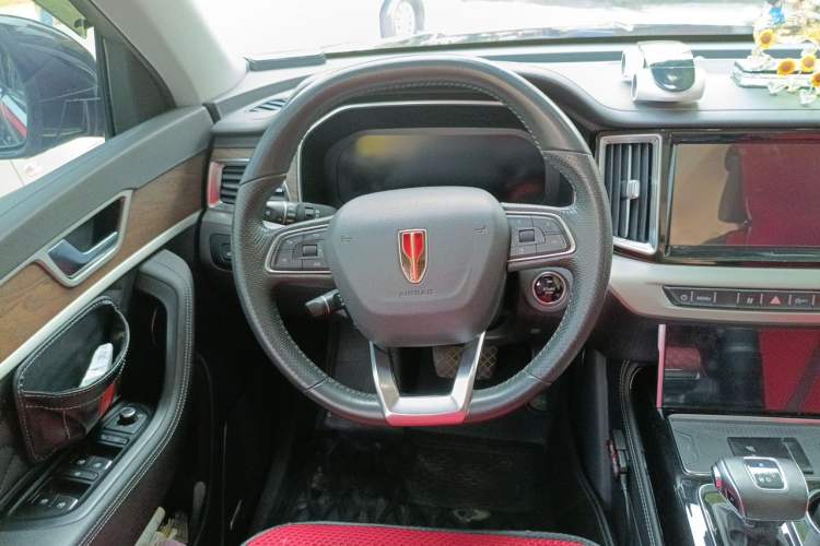 Used Hongqi HS7 2021 2.0T DCT Two-Wheel Drive Smart Connect Flagship Edition Steering Wheel