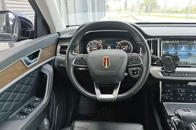 Used Hongqi HS7 2021 3.0T Automatic All-Wheel Drive Smart Connect Flagship Edition Steering Wheel