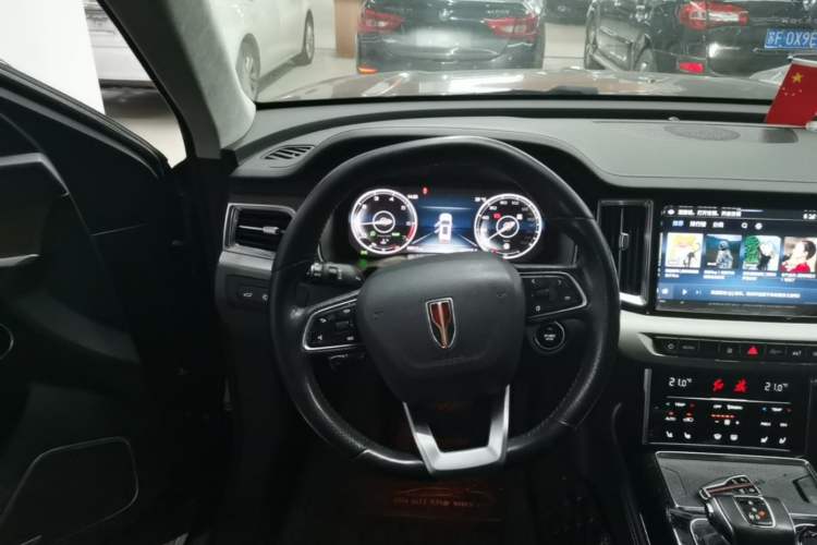 Used Hongqi HS7 2021 2.0T DCT Two-Wheel Drive Smart Connect Flagship Edition Steering Wheel
