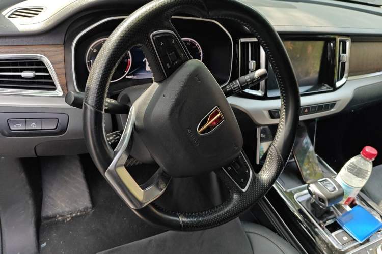 Used Hongqi HS7 2021 3.0T Automatic All-Wheel Drive ZhiLian Flagship Edition Steering Wheel