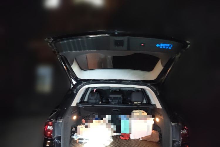 Used Hongqi HS7 2021 2.0T DCT Two-Wheel Drive Smart Connect Flagship Edition Trunk
