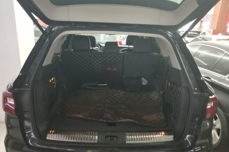 Used Hongqi HS7 2021 2.0T DCT Two-Wheel Drive Smart Connect Flagship Edition Trunk