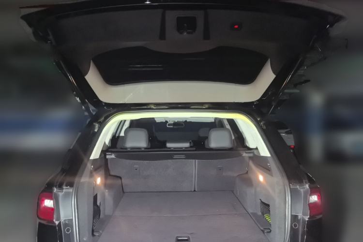 Used Hongqi HS7 2021 3.0T Automatic All-Wheel Drive Smart Connect Flagship Edition Trunk