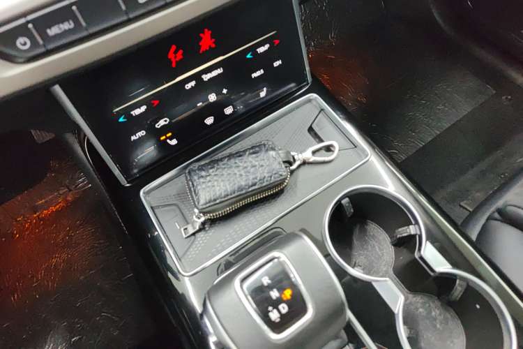 Used Hongqi HS7 2021 2.0T DCT Two-Wheel Drive Smart Connect Flagship Edition Vehicle Key