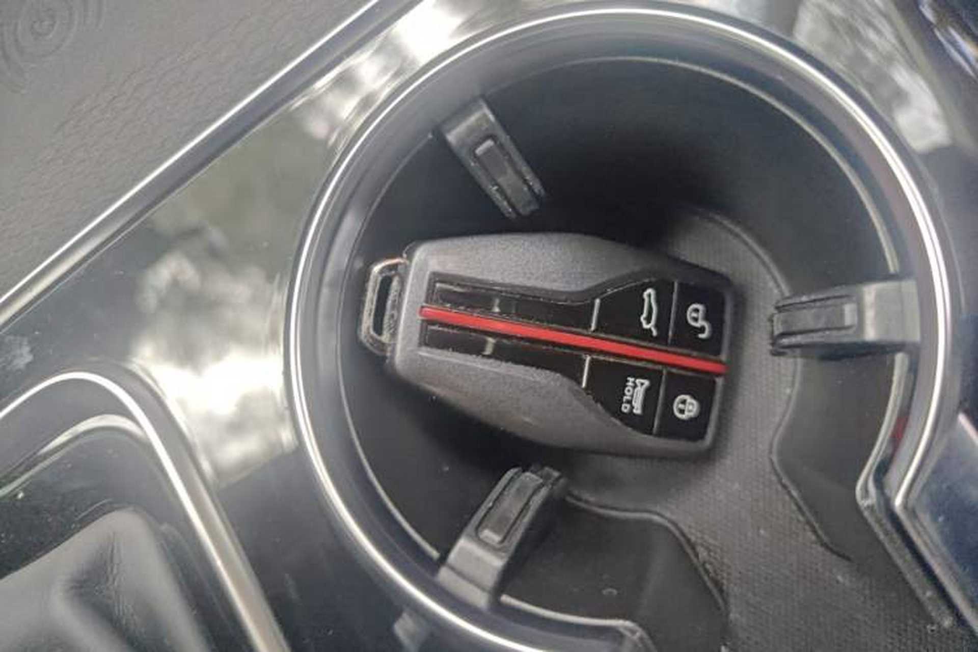 Used Hongqi HS7 2021 3.0T Automatic All-Wheel Drive Smart Connect Flagship Edition Vehicle Key