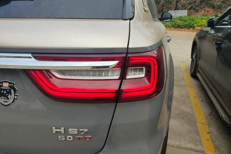 Used Hongqi HS7 2021 3.0T Automatic All-Wheel Drive Smart Connect Flagship Edition Exterior 6