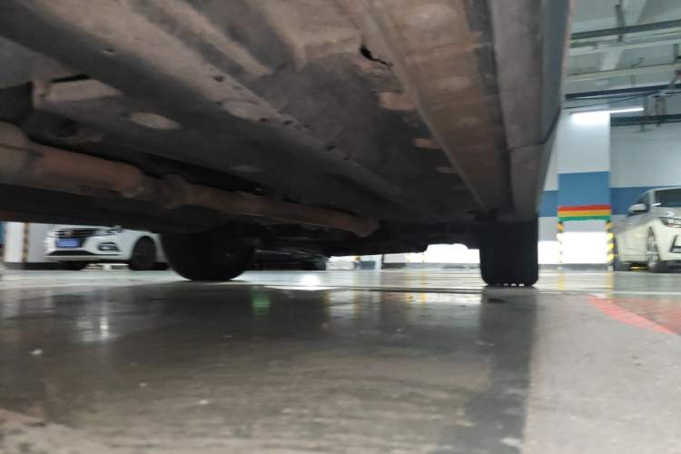 Used Hongqi HS7 2021 2.0T DCT Two-Wheel Drive Smart Connect Flagship Edition Chassis Rear Right