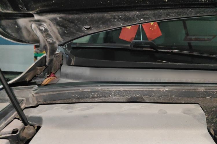 Used Hongqi HS7 2021 2.0T DCT Two-Wheel Drive Smart Connect Flagship Edition Engine Bay Right