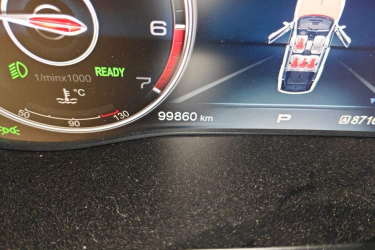 Used Hongqi HS7 2021 2.0T DCT Two-Wheel Drive Smart Connect Flagship Edition Odometer Close Up