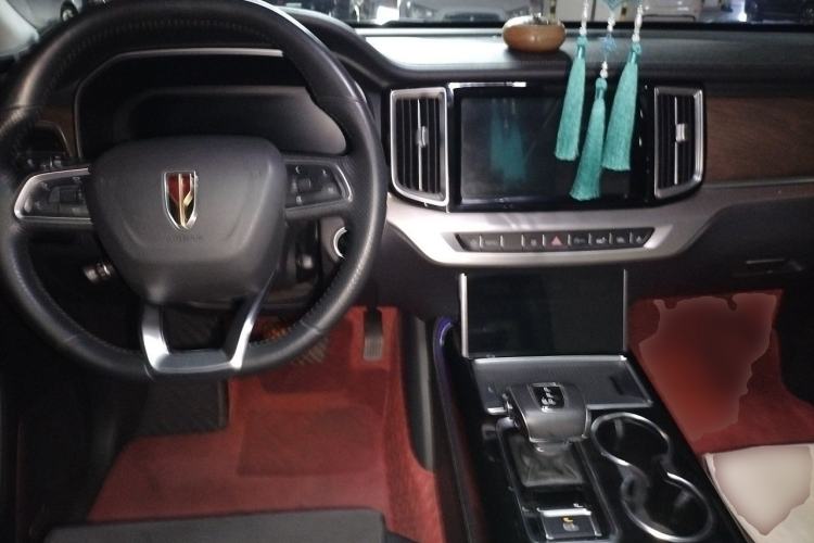 Used Hongqi HS7 2021 2.0T DCT Two-Wheel Drive Smart Connect Flagship Edition Center Console