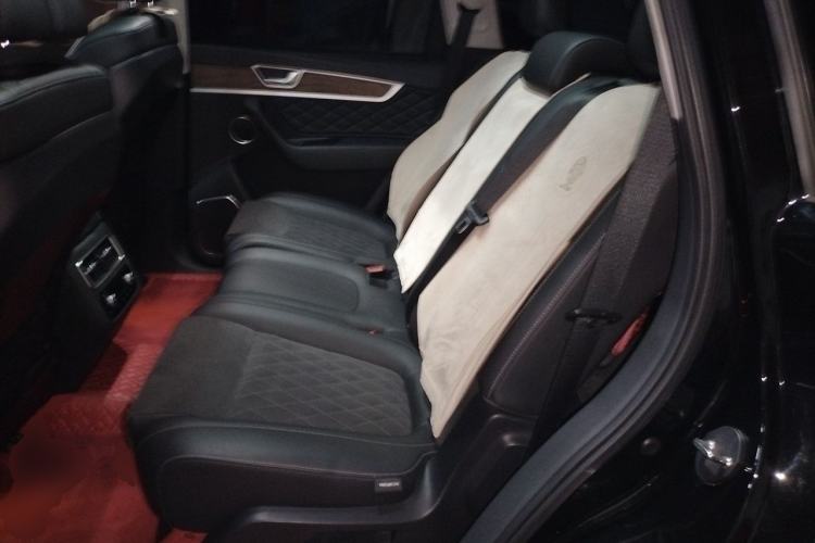 Used Hongqi HS7 2021 2.0T DCT Two-Wheel Drive Smart Connect Flagship Edition Left Rear Seat