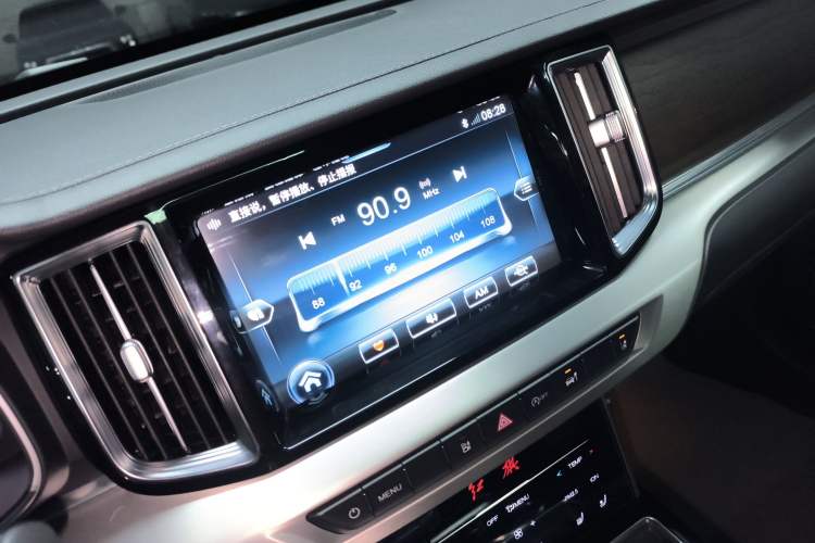Used Hongqi HS7 2022 3.0T Automatic All-Wheel Drive ZhiLian Flagship Edition Five Seats Audio And AC Panel