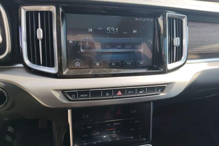 Used Hongqi HS7 2022 3.0T Automatic All-Wheel Drive ZhiLian Flagship Edition Five Seats Audio And AC Panel