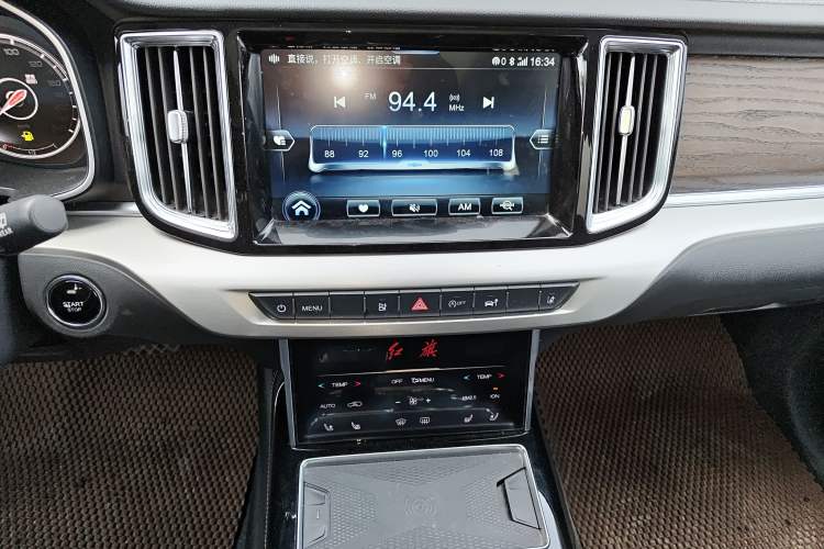 Used Hongqi HS7 2022 3.0T Automatic All-Wheel Drive ZhiLian Flagship Edition Five Seats Audio And AC Panel