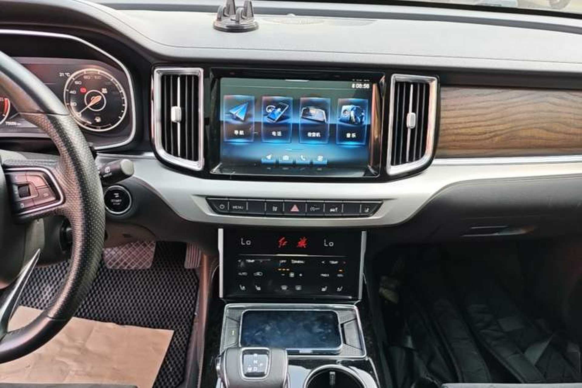 Used Hongqi HS7 2022 3.0T Automatic All-Wheel Drive ZhiLian Flagship Edition Five Seats Audio And AC Panel