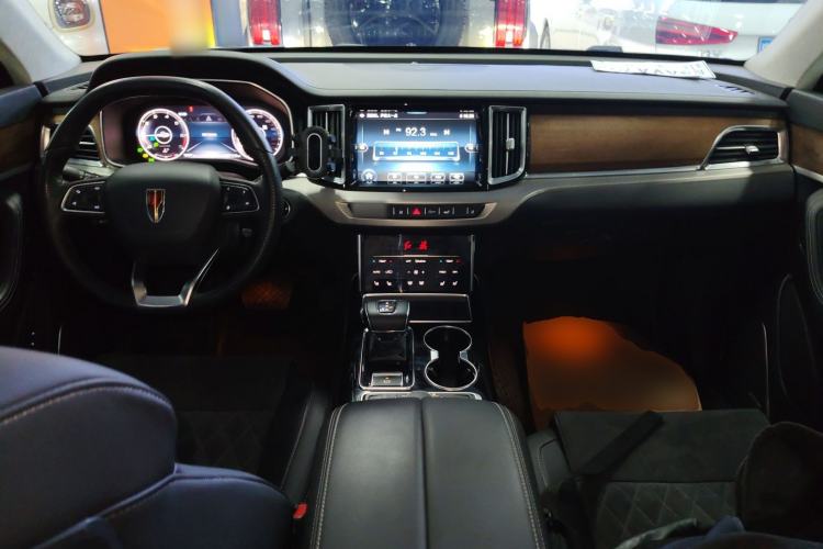 Used Hongqi HS7 2022 3.0T Automatic All-Wheel Drive ZhiLian Flagship Edition Five Seats Center Console