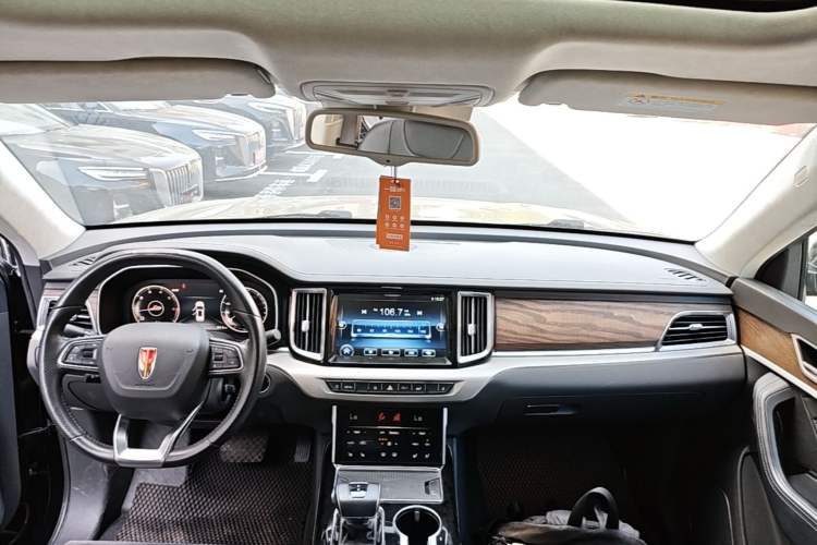 Used Hongqi HS7 2022 3.0T Automatic All-Wheel Drive ZhiLian Flagship Edition Five Seats Center Console